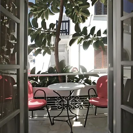 公寓 Glaros Naxos City